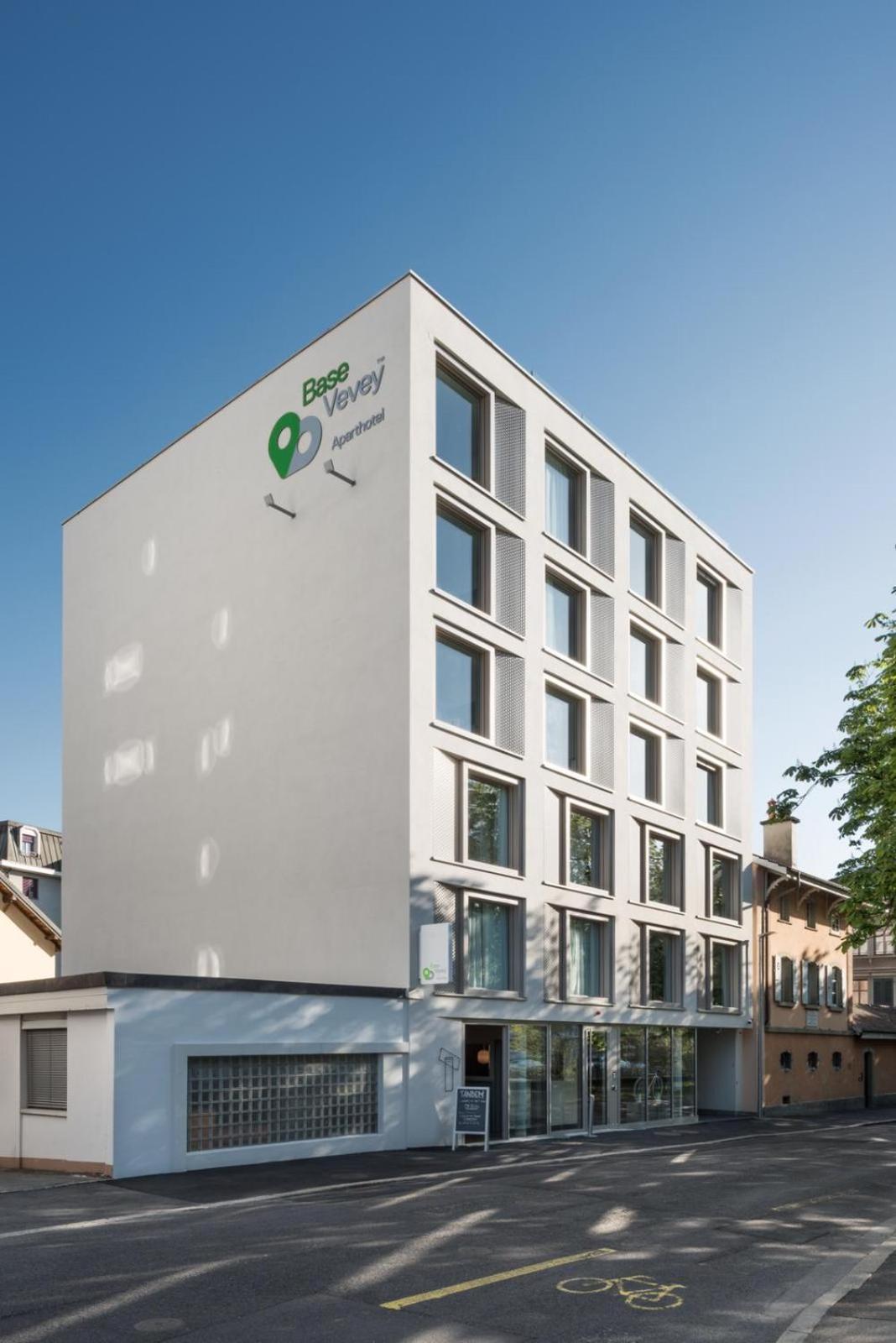 Base Vevey Hotell Exteriör bild